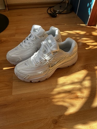 Nike initiator - nike,