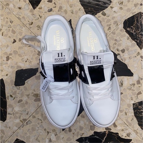 Valentino garavani rockstud - garavani,