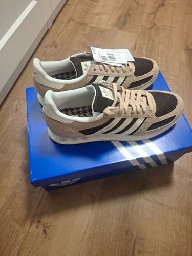 Neu adidas trainer sneaker - neu,